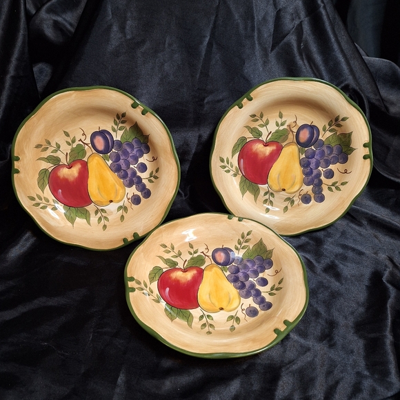 3 Discontinued Home Trends Dinner Plates~Grenada~Scalloped Edge~Fruit Design - Picture 1 of 8